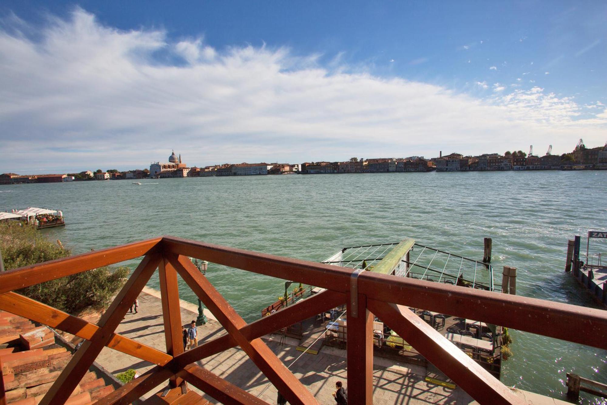 Ve.N.I.Ce. Cera Tintoretto Suite Venezia Eksteriør bilde